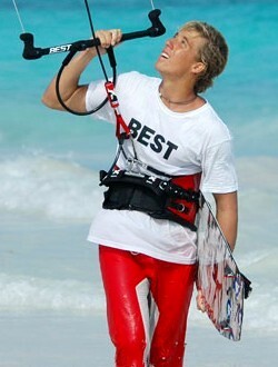 kitesurfing clothes